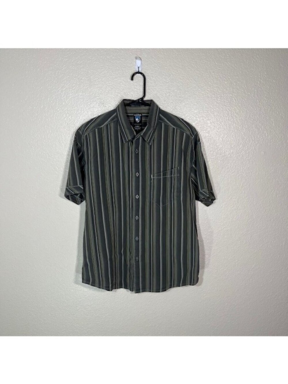 Kuhl Shirt Mens Large Button Up Short Sleeve Suncel Green Striped Casual